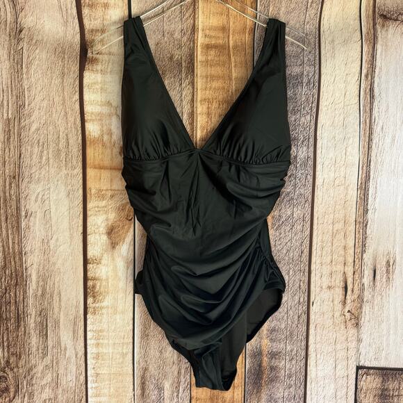 J.Crew Swimsuit One Piece Black Ruched V-Neck Size 16 Beach Vacation Sustainable - Picture 1 of 8